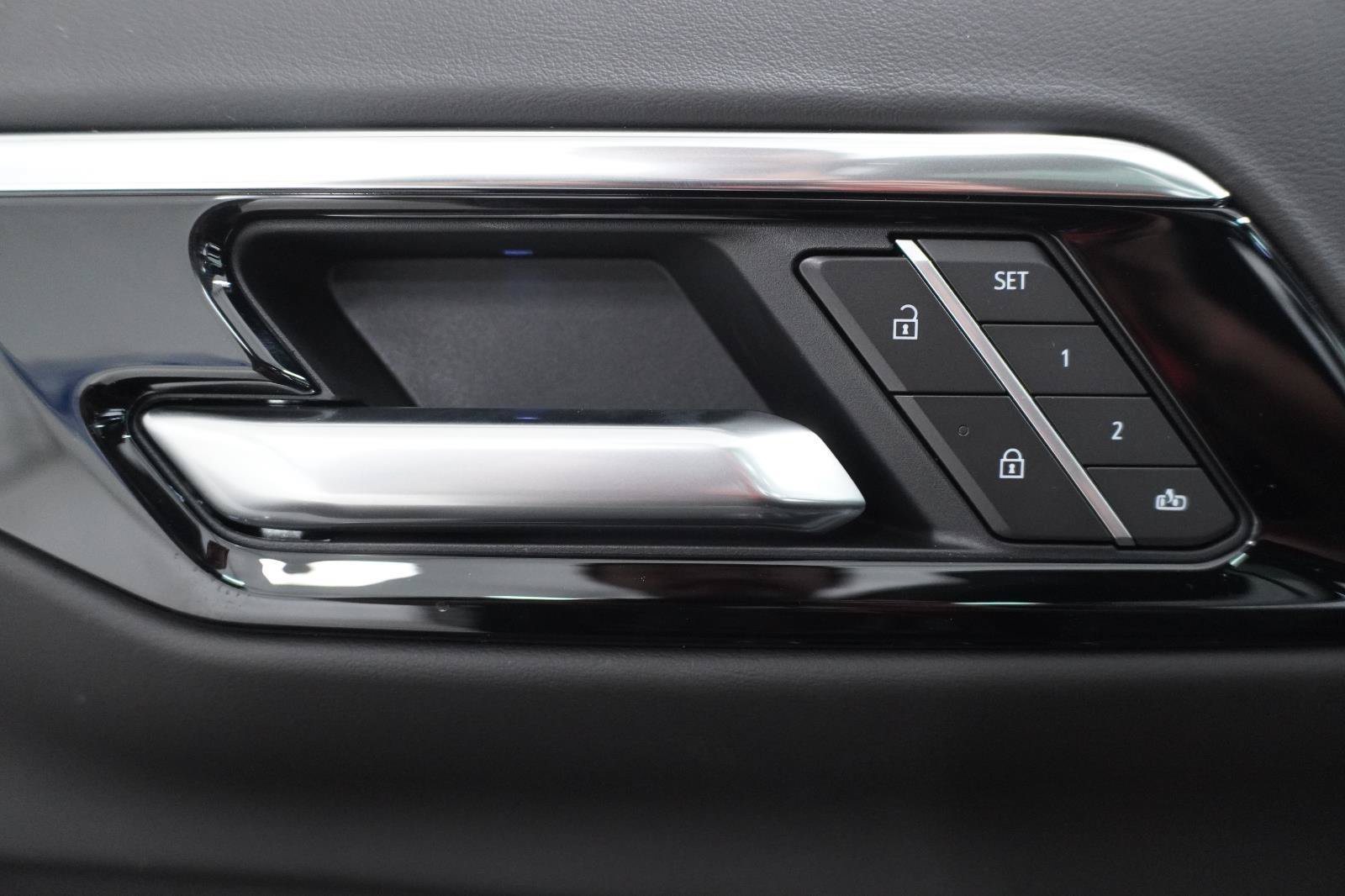 New 2026 Chevrolet Tahoe Premier RWD image 18