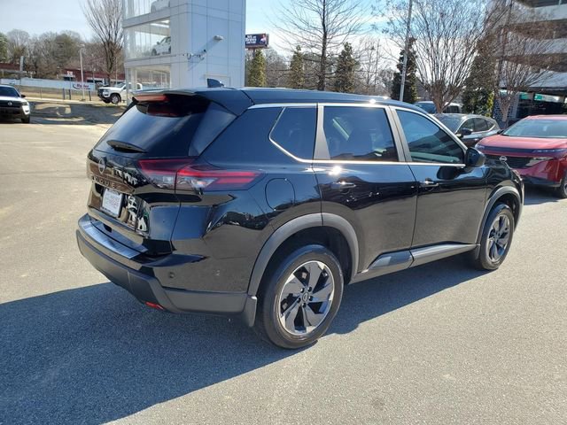 Certified 2025 Nissan Rogue SV image 4