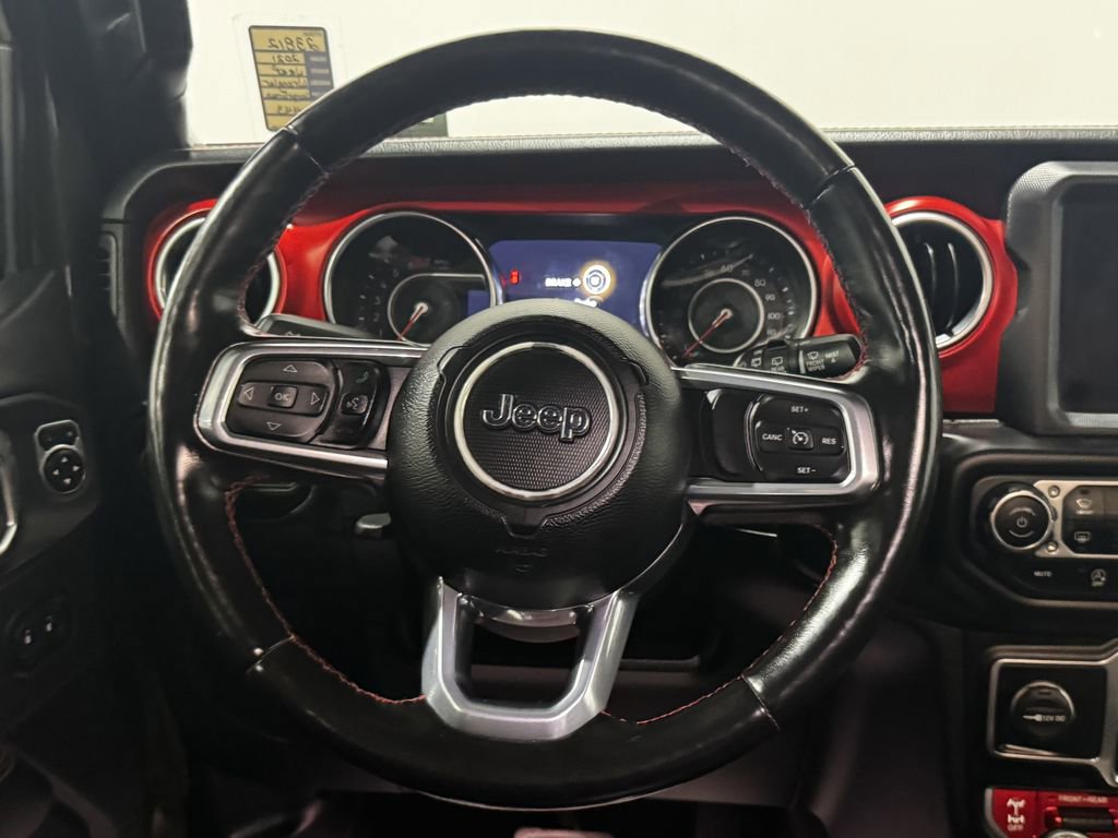 Used 2021 Jeep Wrangler Unlimited Rubicon w/ Uconnect 4C Nav & Sound Group image 4