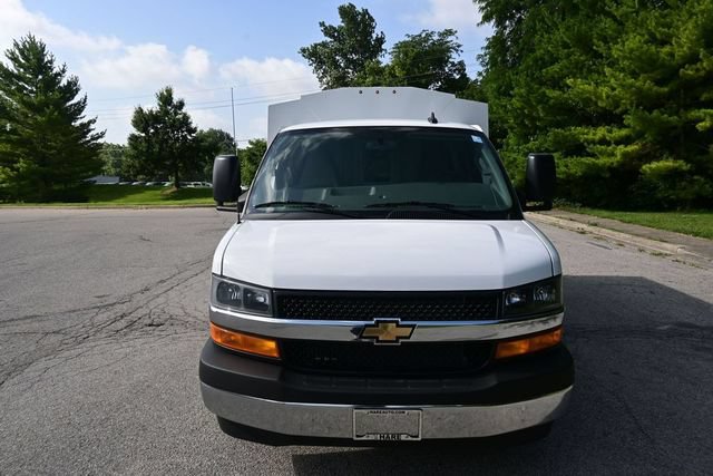 New 2026 Chevrolet Express 3500 w/ Power Convenience Package RWD image 4