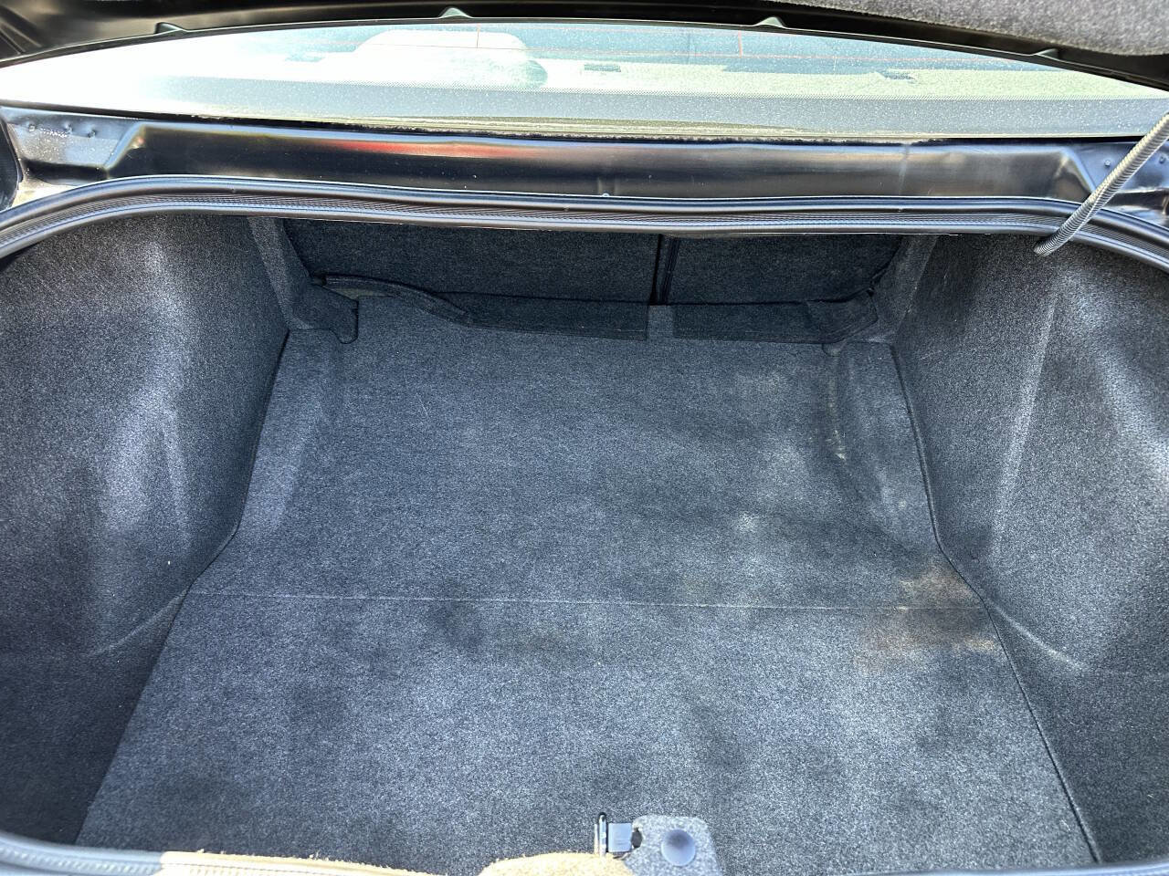 Used 2010 Dodge Challenger SE image 7