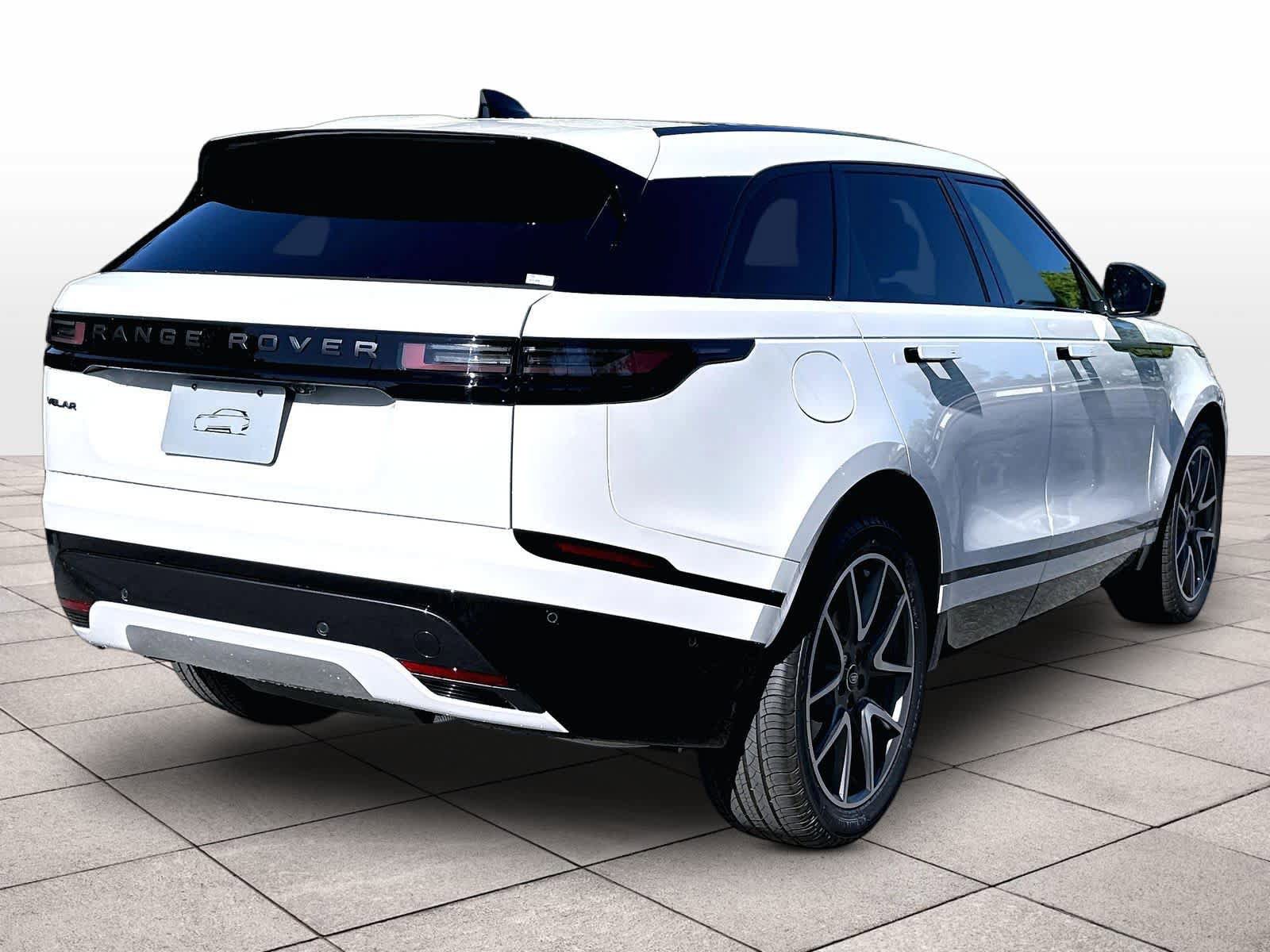 New 2026 Land Rover Range Rover Velar Dynamic SE AWD/4WD image 4
