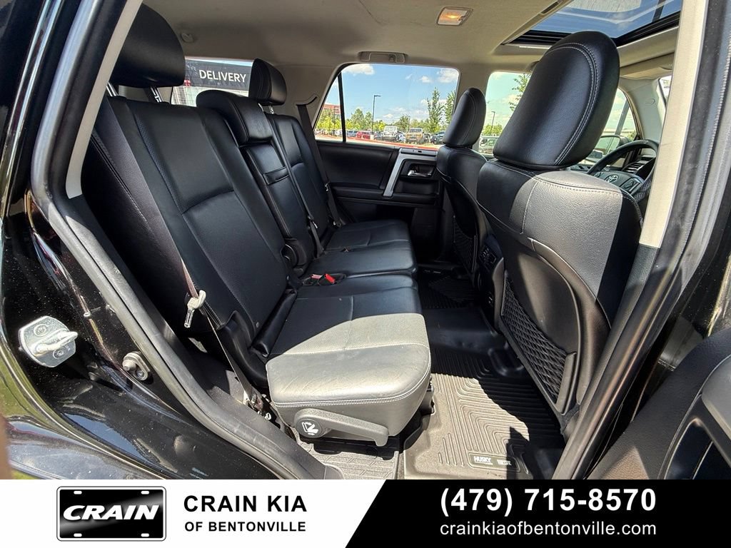 Used 2015 Toyota 4Runner Limited AWD/4WD image 33