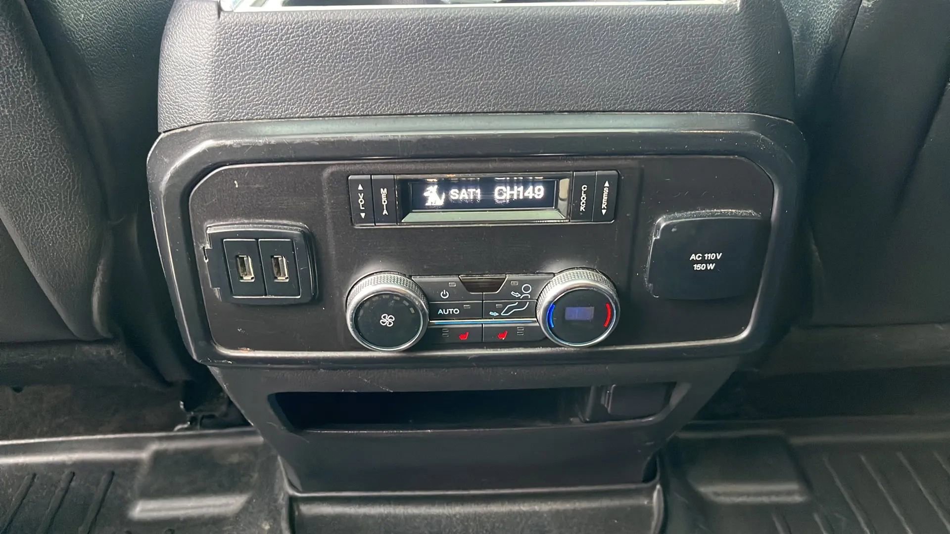 Used 2018 Ford Expedition Max Limited w/ Equipment Group 301A image 13