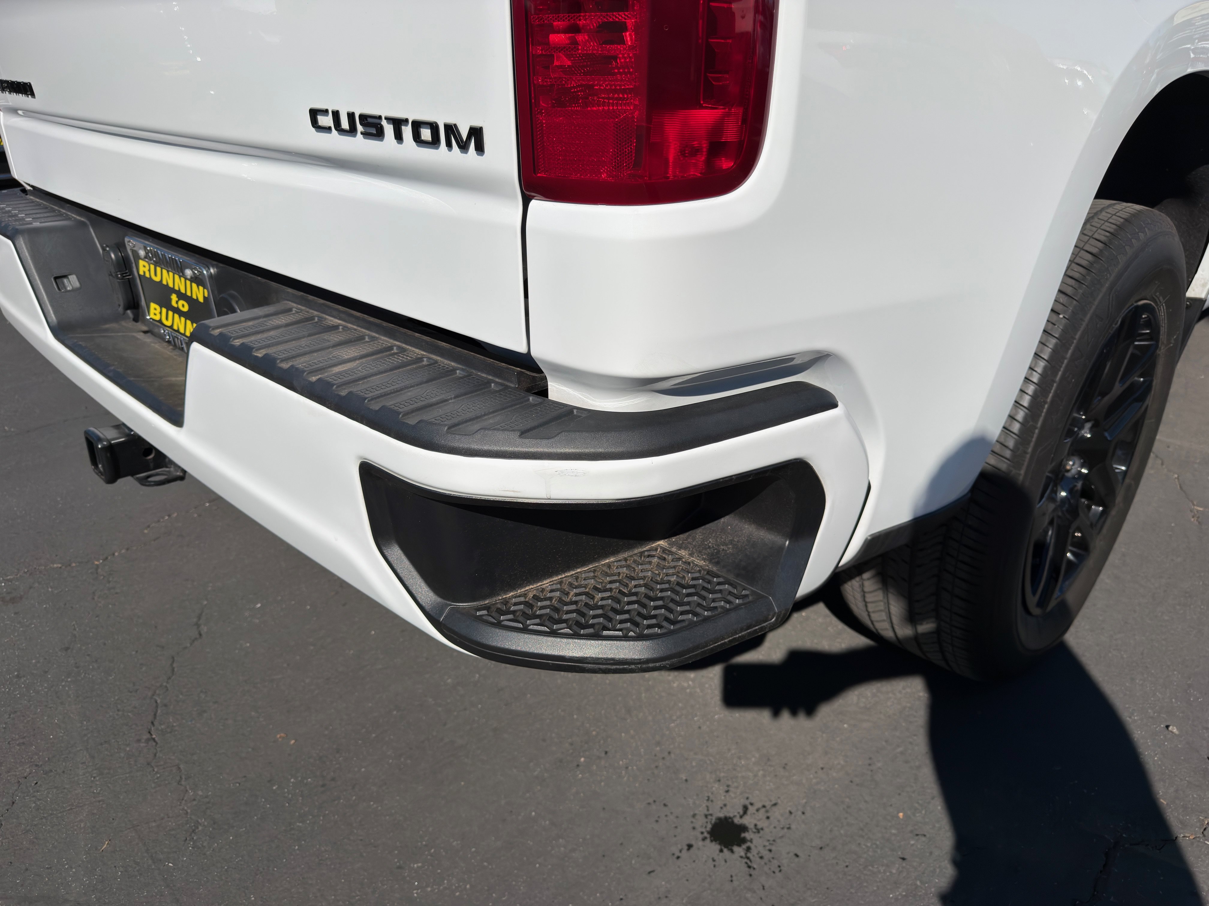 Used 2024 Chevrolet Silverado 1500 Custom w/ LPO, Dark Essentials Package RWD image 14