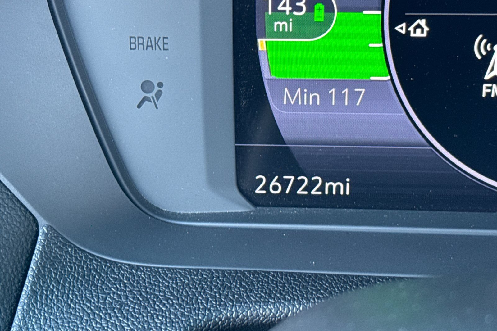 Used 2023 Chevrolet Bolt LT w/ Infotainment Package FWD image 3