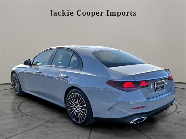 New 2026 Mercedes-Benz E 350 4MATIC Sedan image 3
