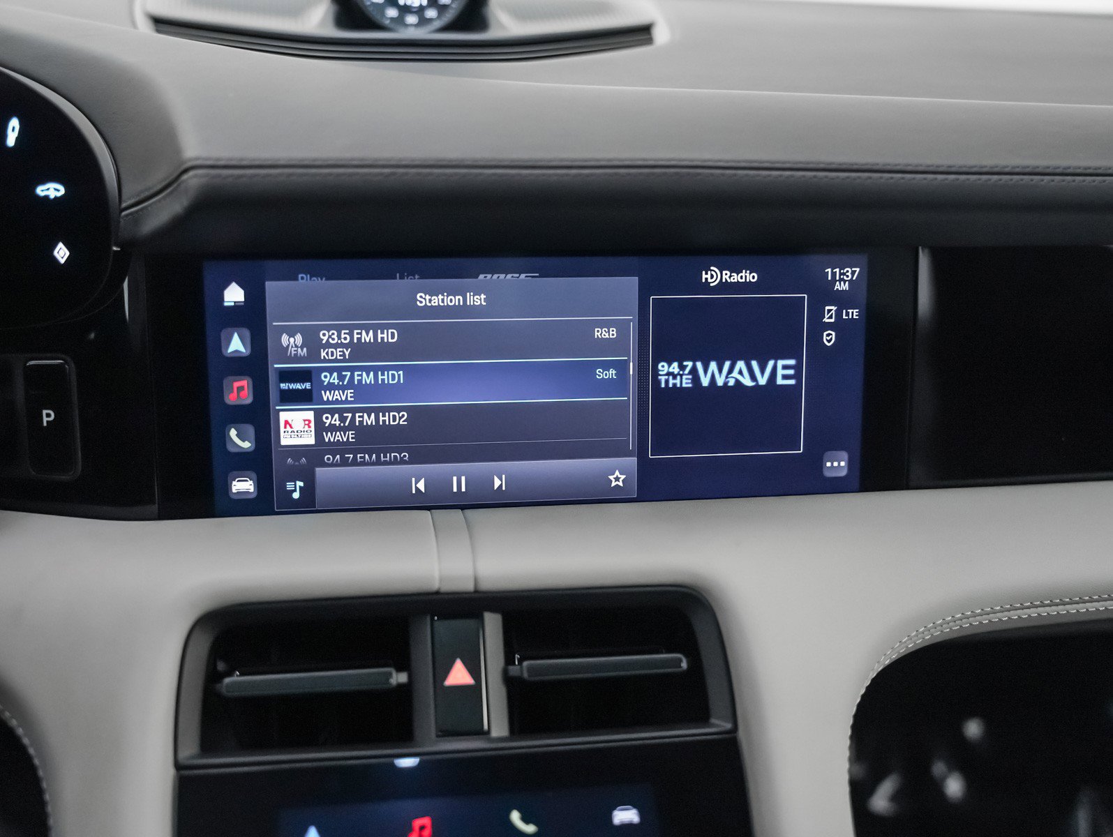 Certified 2024 Porsche Taycan GTS w/ Premium Package (P6U) image 22