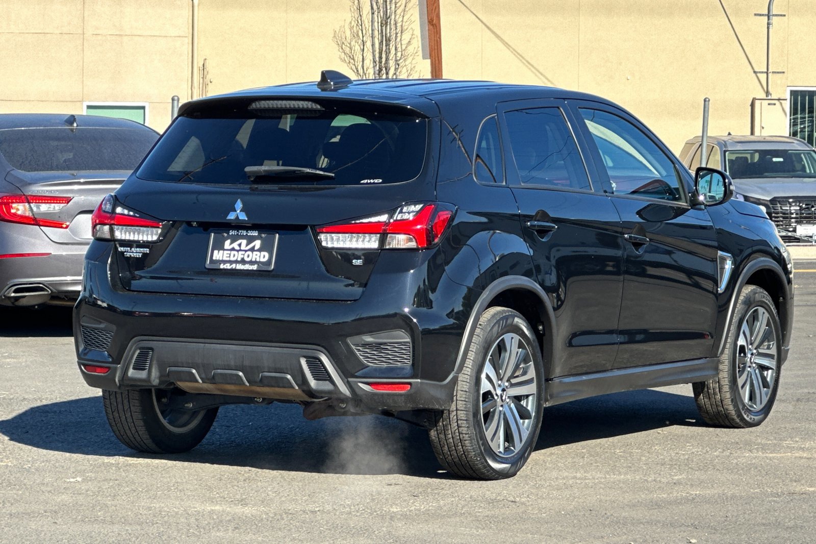 Used 2024 Mitsubishi Outlander Sport SE image 4