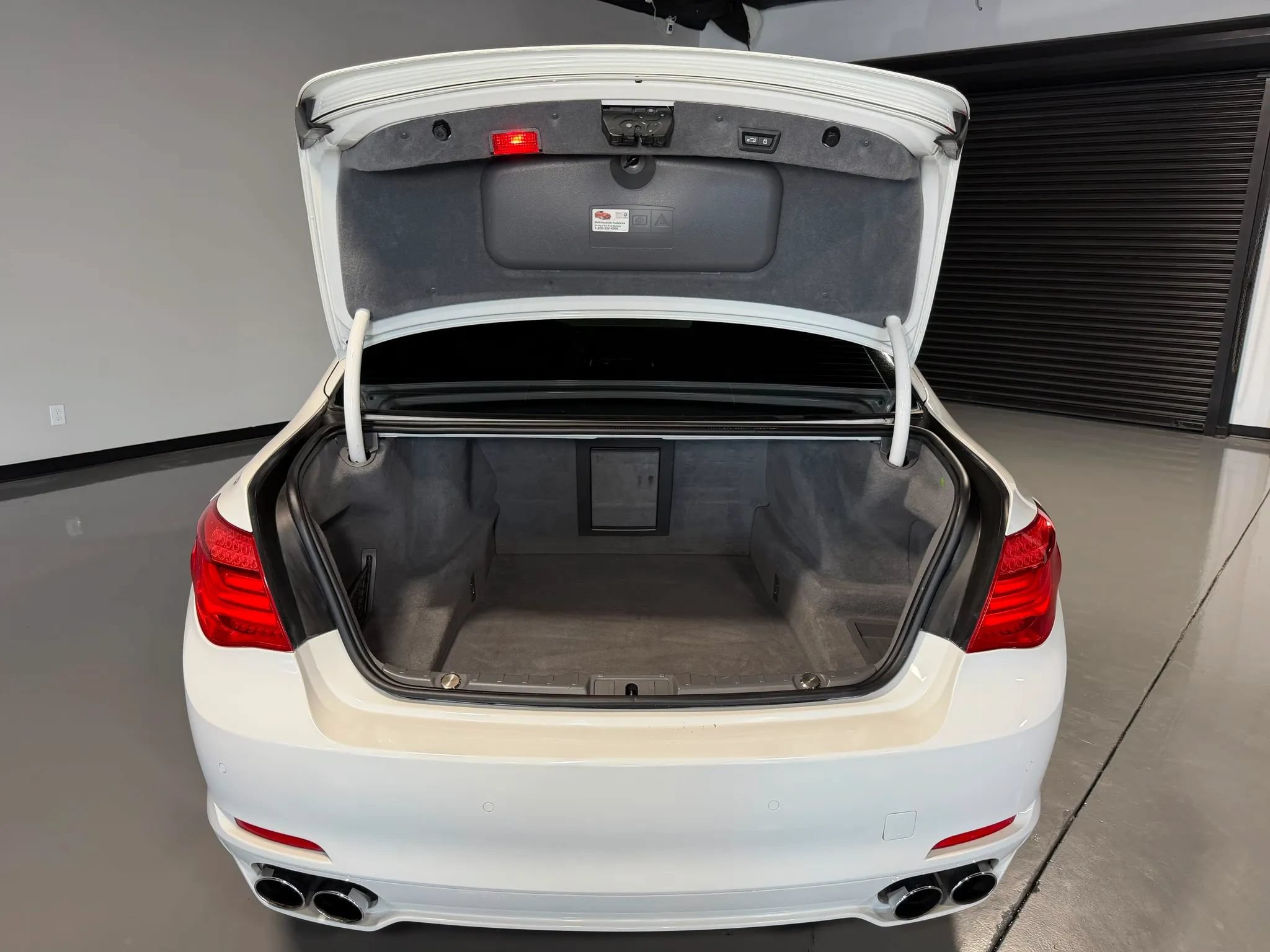 Used 2012 BMW ALPINA B7 RWD image 10