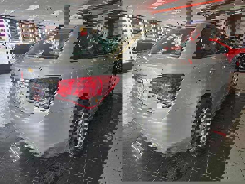 Used 2015 Chevrolet Cruze LS image 4