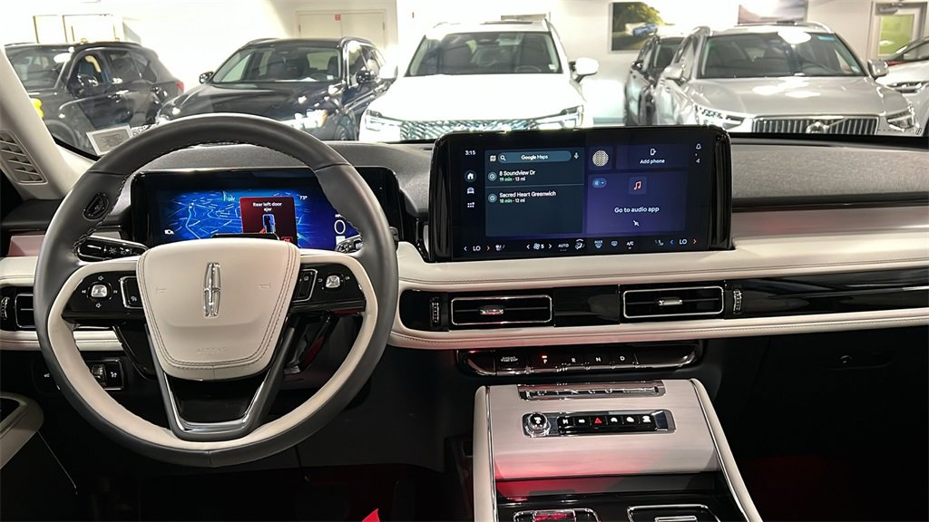 Used 2025 Lincoln Aviator Reserve w/ Illumination Package image 29