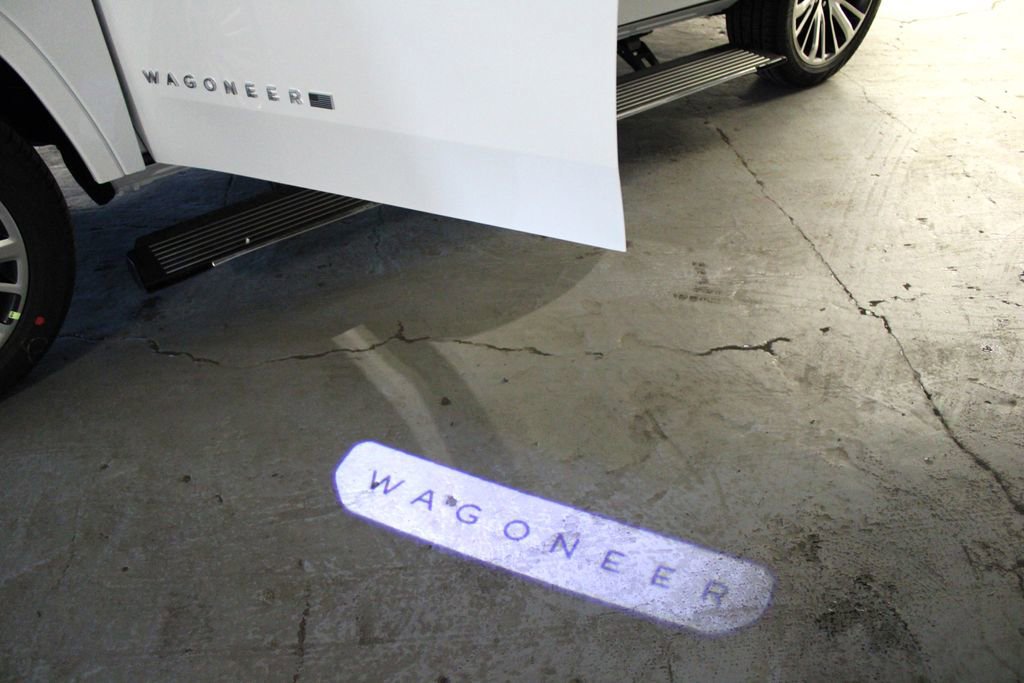 New 2025 Jeep Wagoneer L Series II image 48