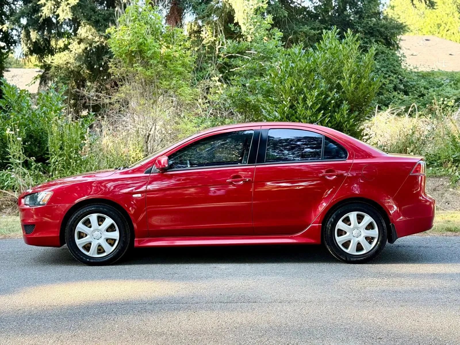 Used 2012 Mitsubishi Lancer ES FWD image 2