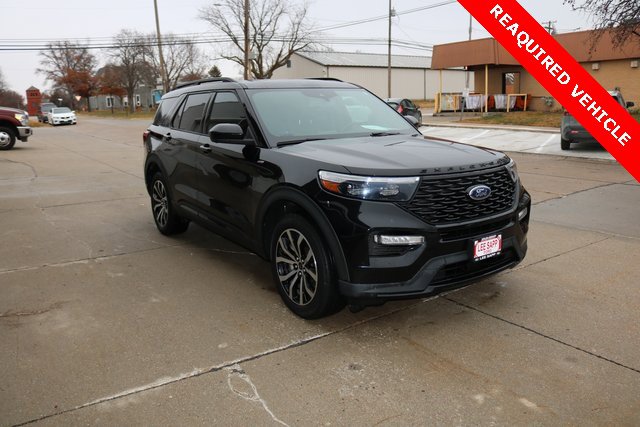 Used 2022 Ford Explorer ST-Line w/ Class IV Trailer Tow Package image 8
