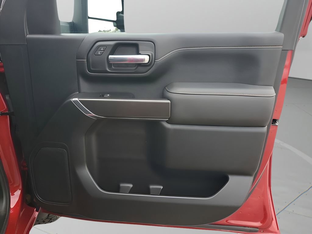 Used 2021 GMC Sierra 2500 AT4 image 13