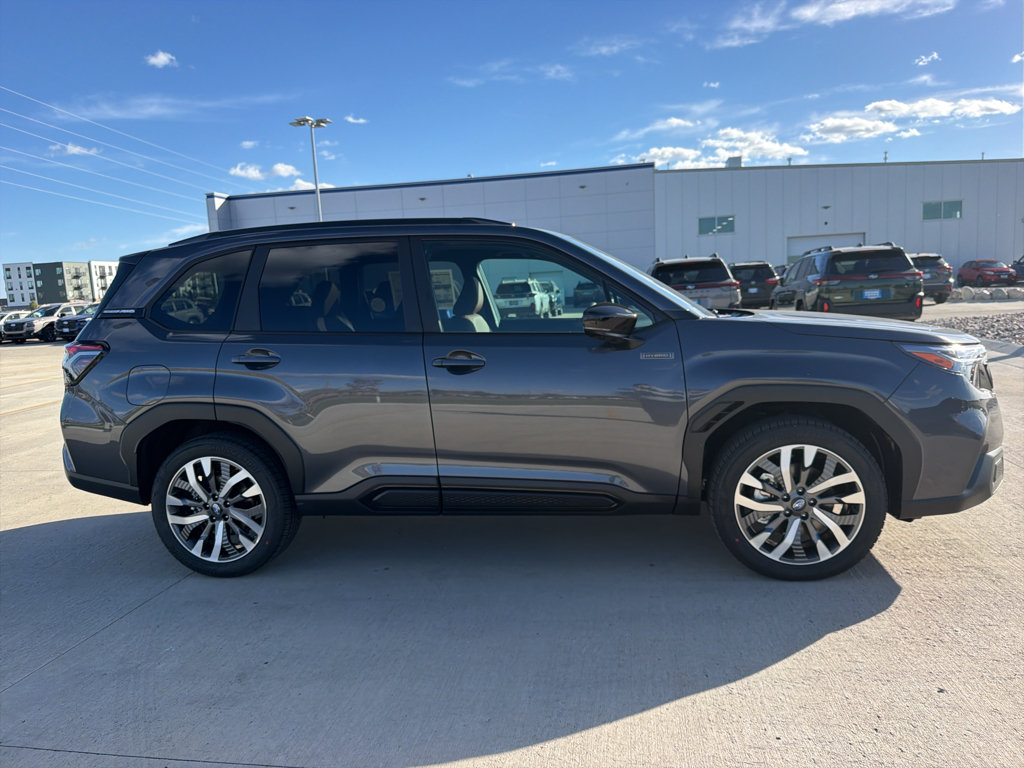New 2026 Subaru Forester Touring AWD/4WD image 4