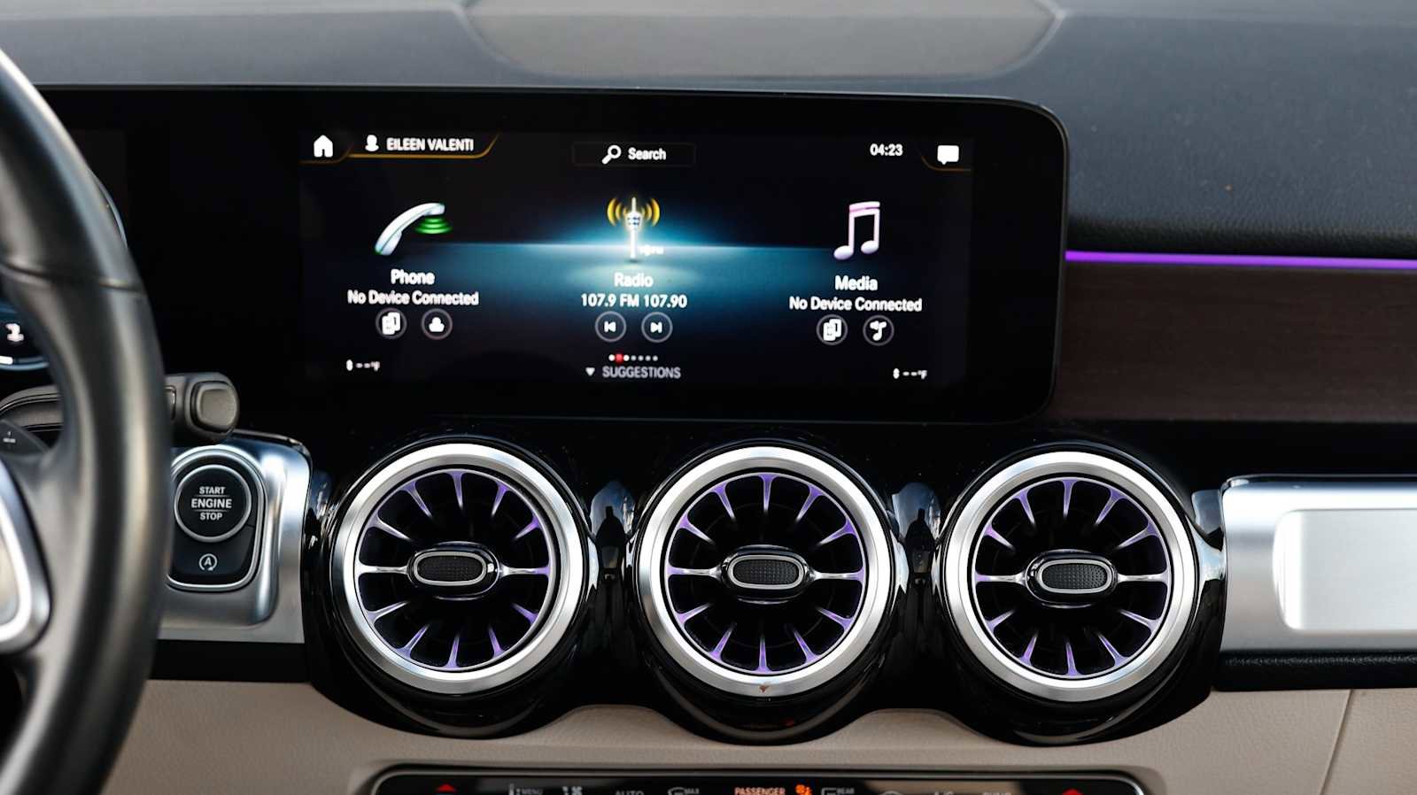 Certified 2023 Mercedes-Benz GLB 250 4MATIC image 27