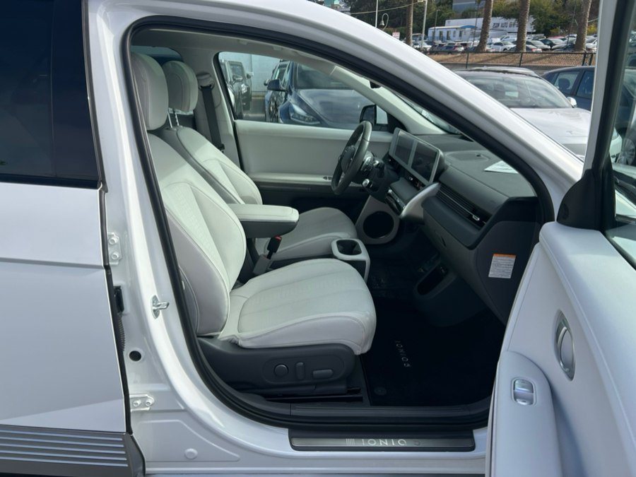 Used 2024 Hyundai Ioniq 5 Limited AWD/4WD image 34