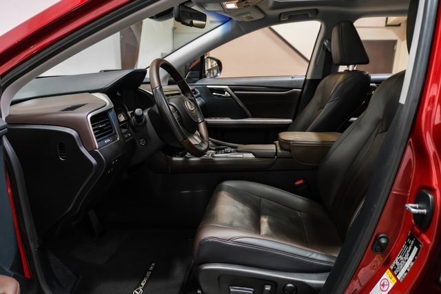 Used 2019 Lexus RX 350 FWD w/ Navigation Package image 4