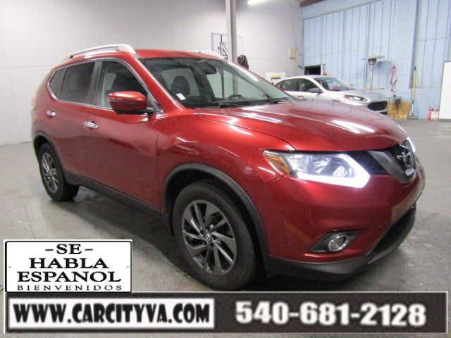 Used 2016 Nissan Rogue SL image 1