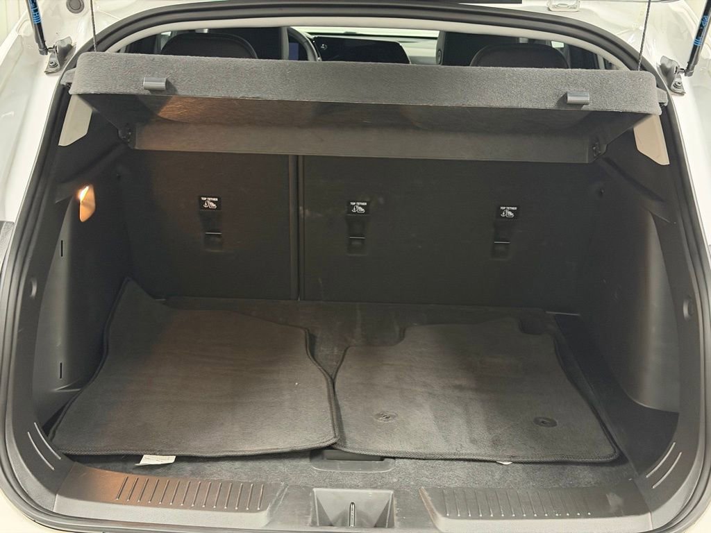 Certified 2025 Chevrolet Trax LT w/ LT Convenience Package image 14