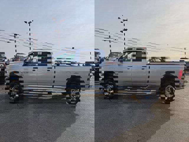 Used 2014 RAM 3500 Tradesman w/ Chrome Appearance Group image 3