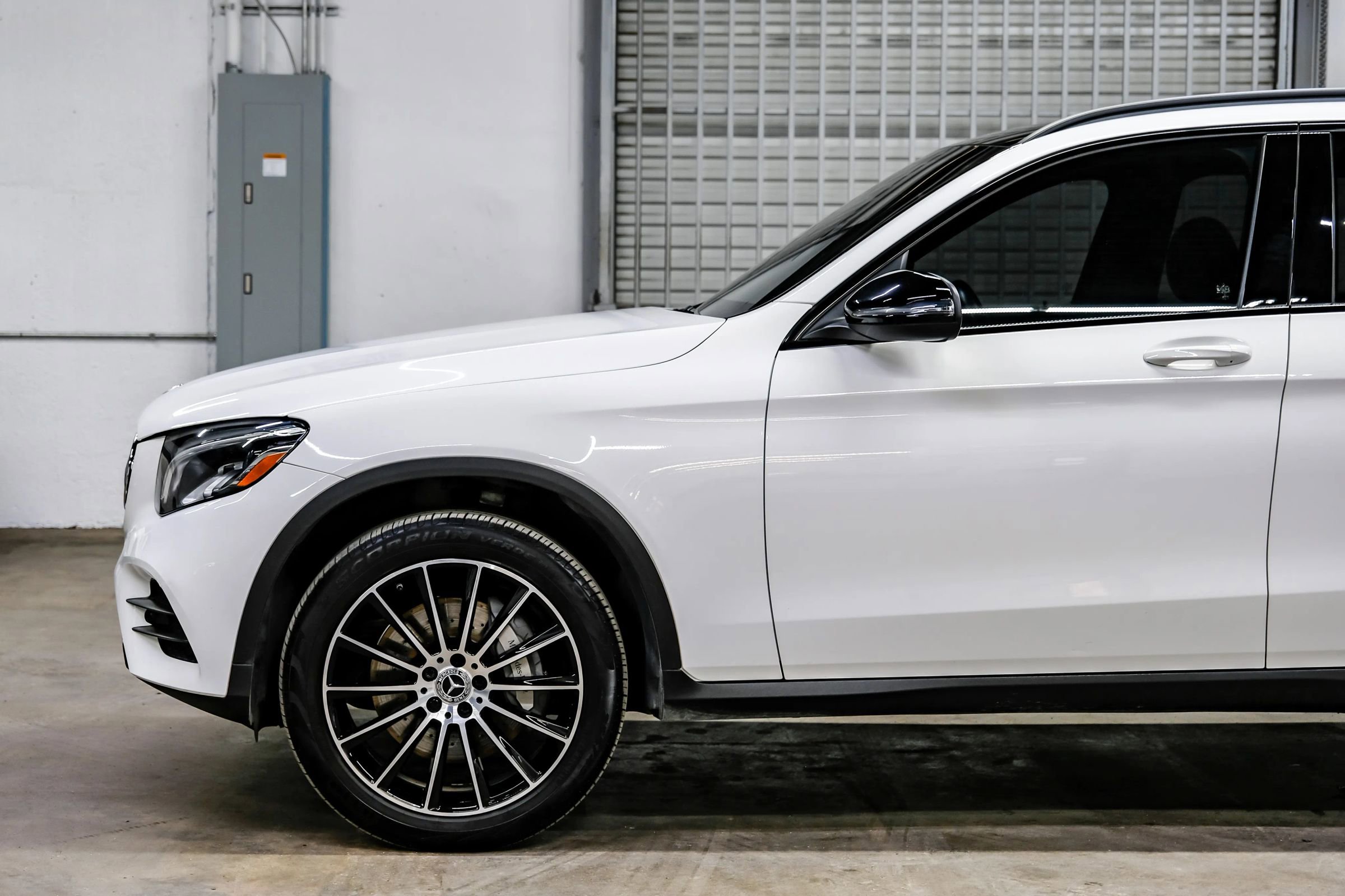 Used 2019 Mercedes-Benz GLC 300 image 13