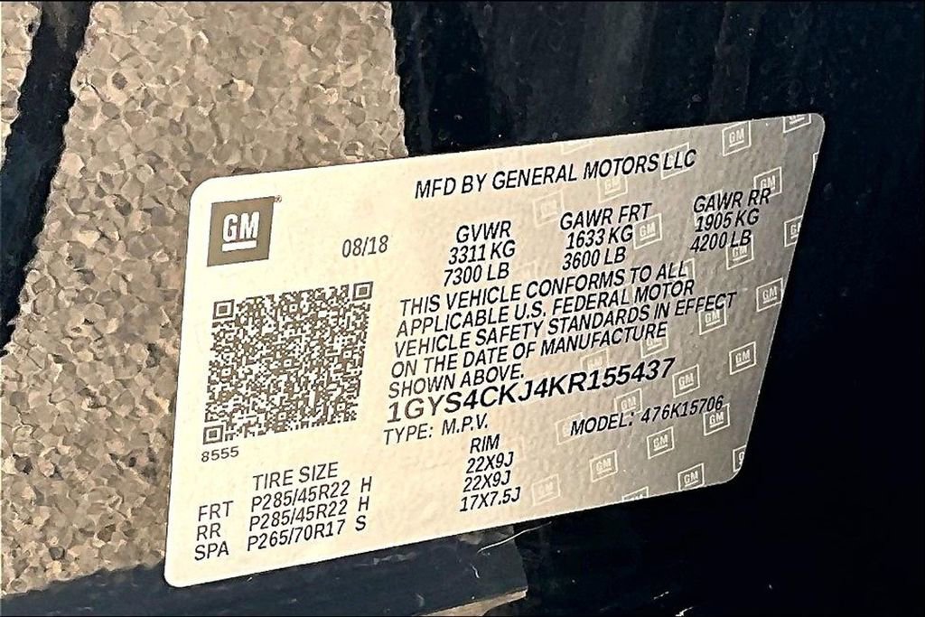 Used 2019 Cadillac Escalade Premium Luxury image 17