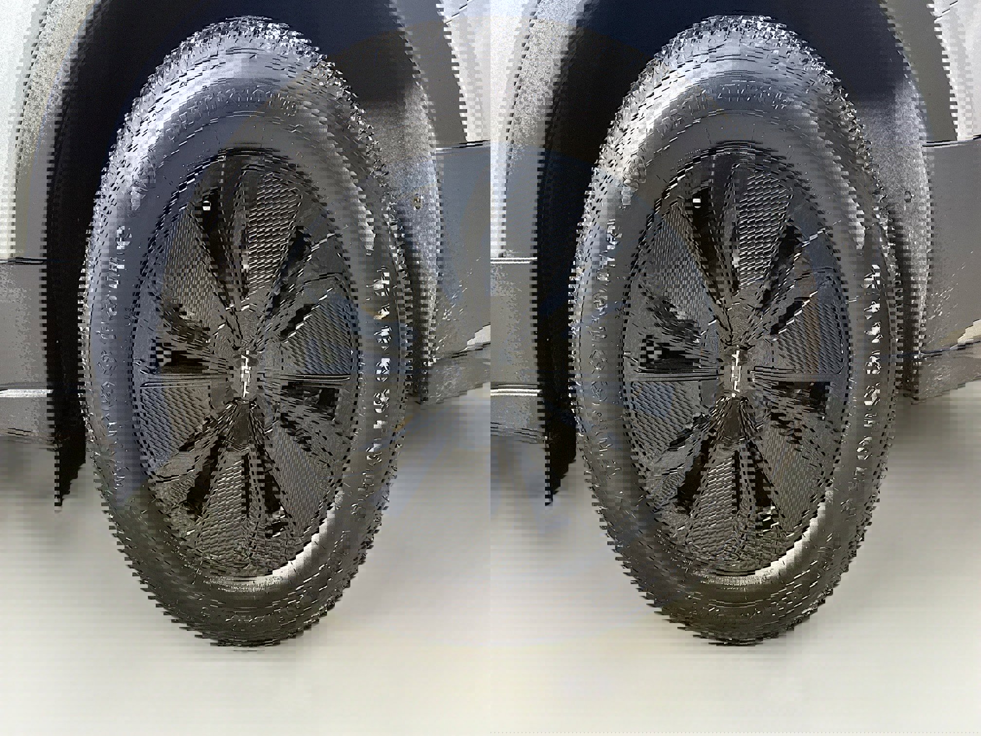 Used 2025 Chevrolet Blazer EV LT image 30