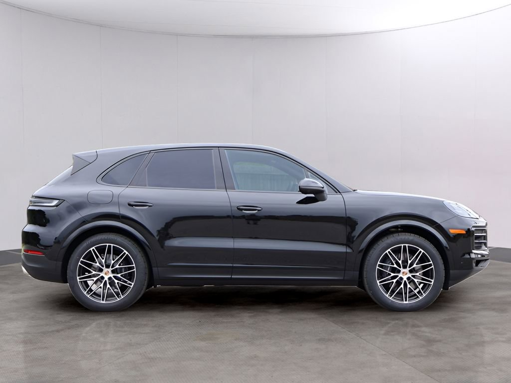 New 2026 Porsche Cayenne AWD/4WD image 9