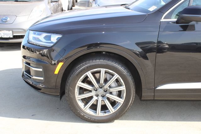 Used 2019 Audi Q7 2.0T Premium w/ Convenience Package AWD/4WD image 4