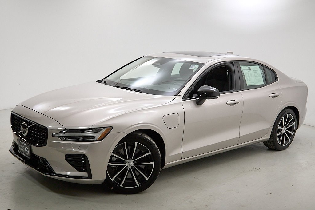 Certified 2025 Volvo S60 T8 Plus w/ Climate Package image 3