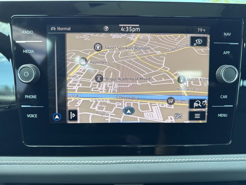 New 2025 Volkswagen Jetta SEL image 30