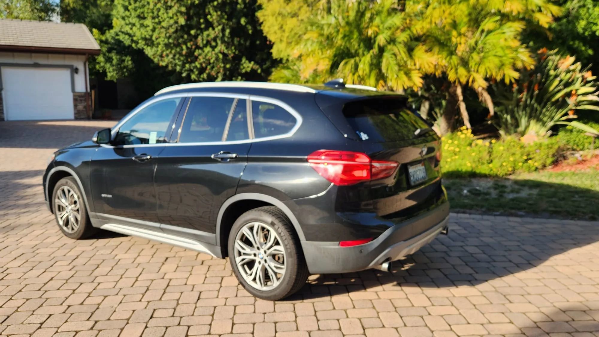 Used 2017 BMW X1 xDrive28i AWD/4WD image 27