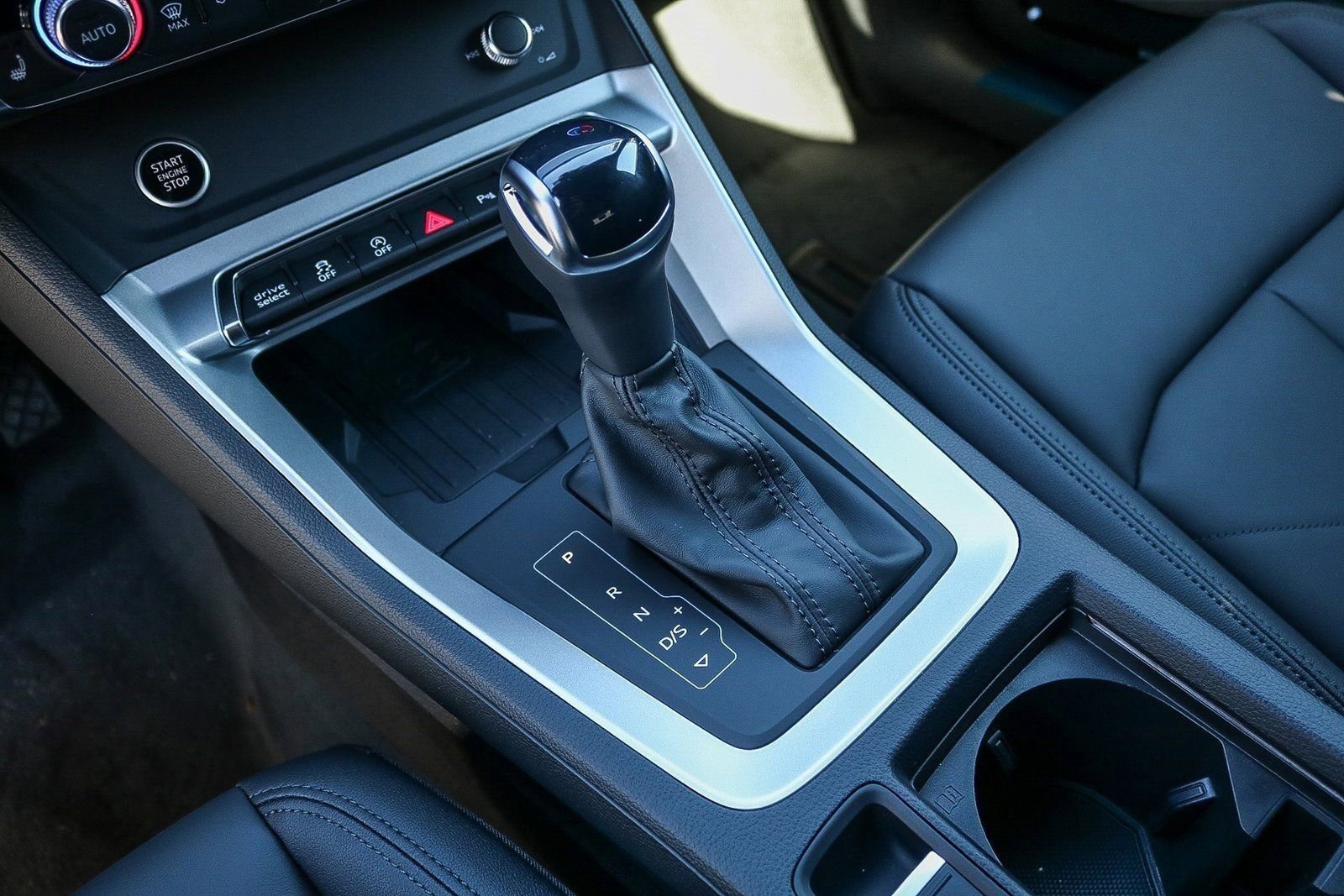 New 2025 Audi Q3 2.0T Premium Plus image 19