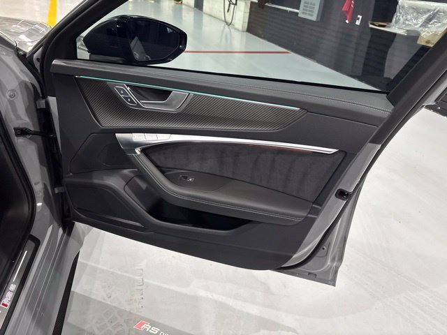Used 2025 Audi RS 6 performance AWD/4WD image 38