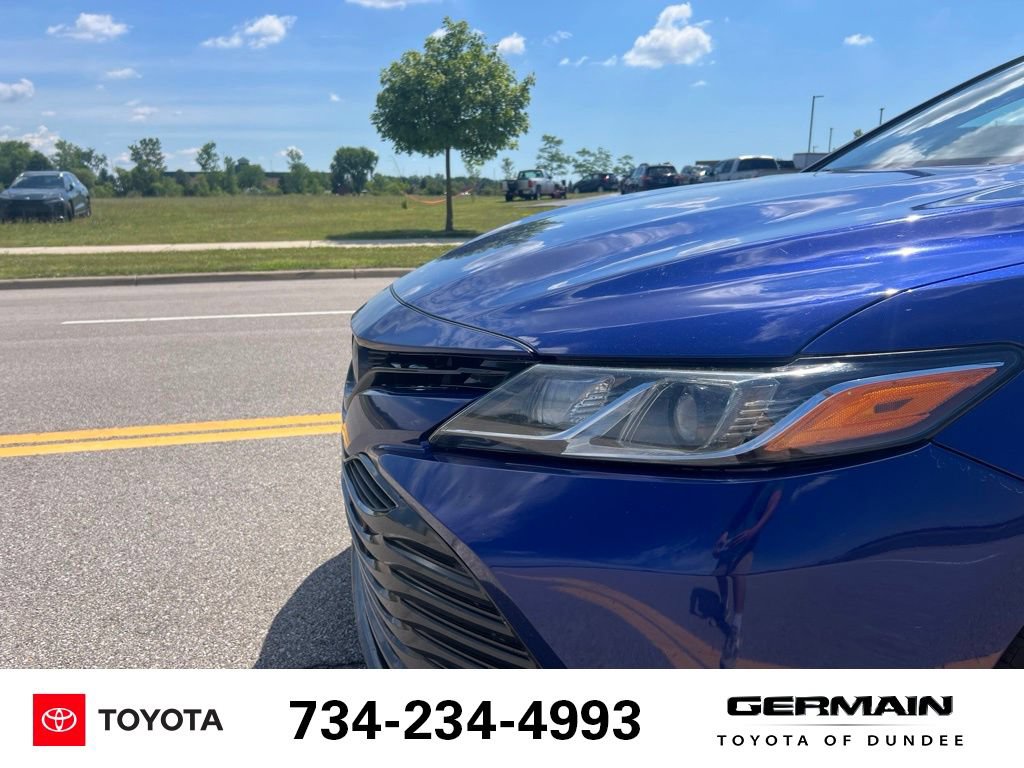 Used 2018 Toyota Camry LE FWD image 15