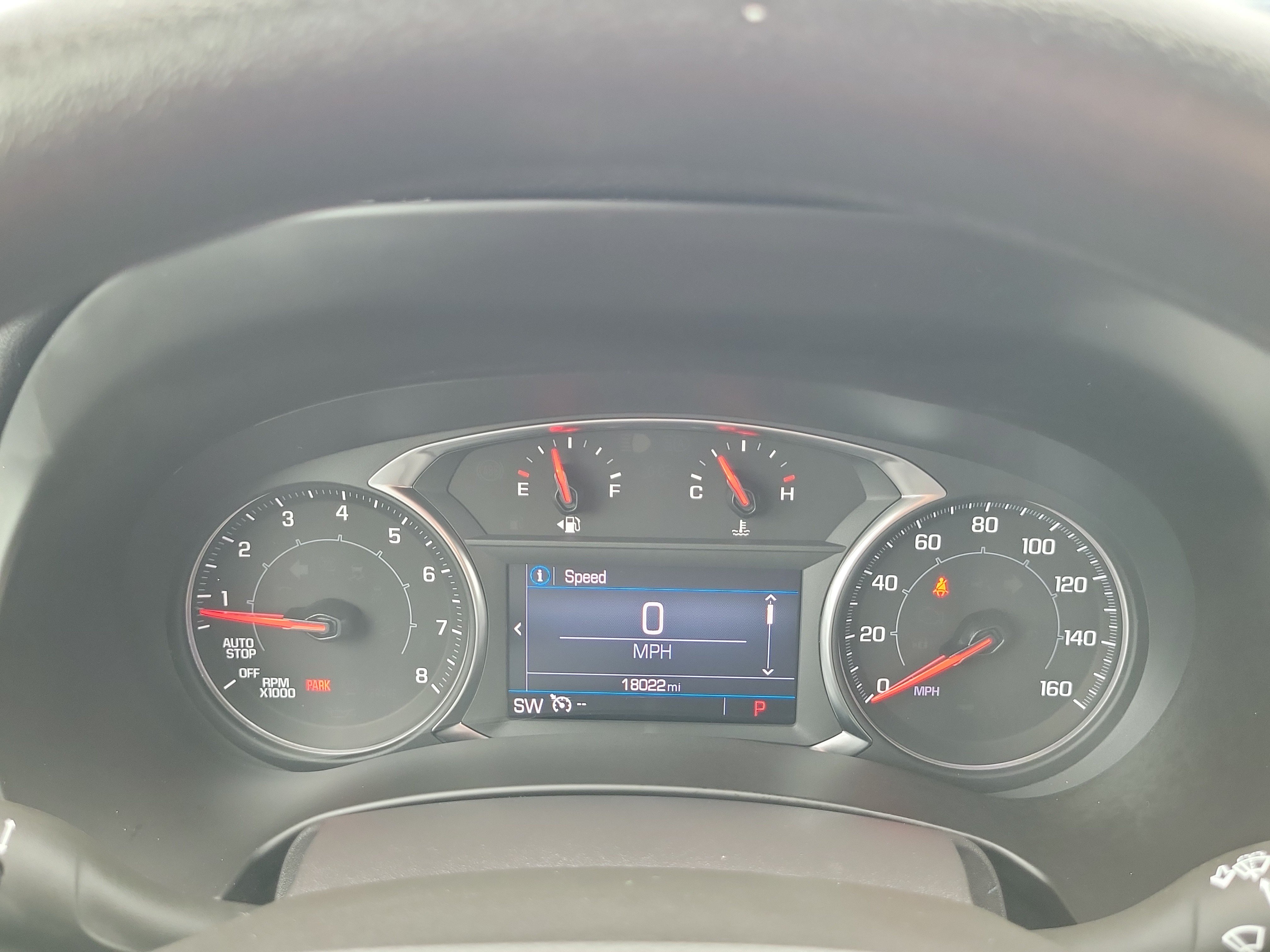 Used 2024 GMC Terrain SLE w/ Driver Convenience Package FWD image 28