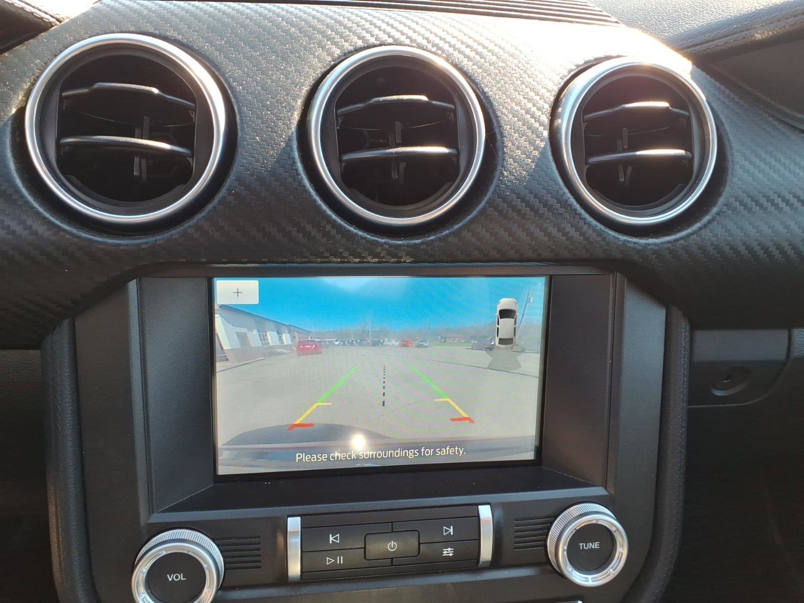Used 2021 Ford Mustang Coupe RWD image 8