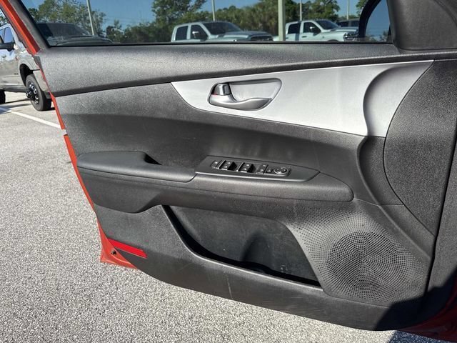 Used 2023 Kia Forte LXS FWD image 17