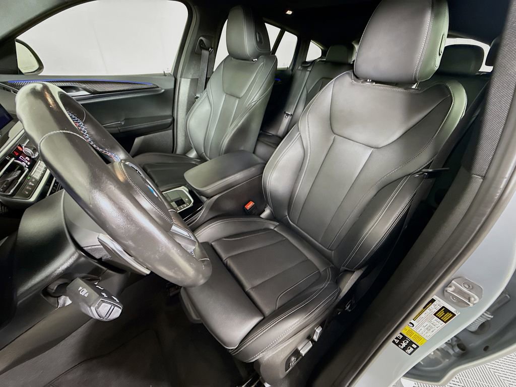 Used 2022 BMW X4 M40i w/ Parking Assistance Package image 21