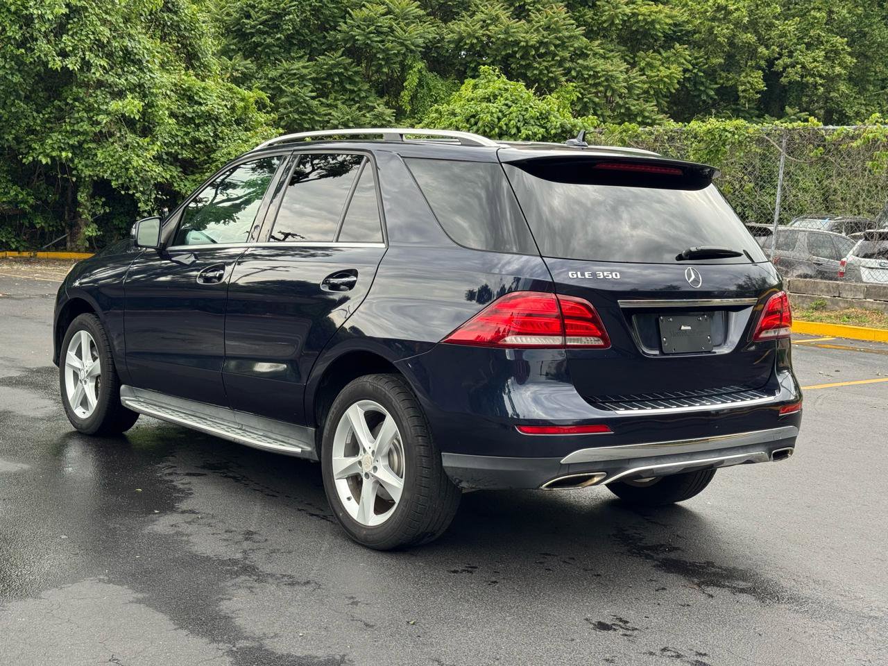 Used 2016 Mercedes-Benz GLE 350 w/ Premium Package image 5