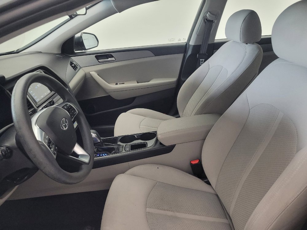 Used 2019 Hyundai Sonata SE FWD image 17
