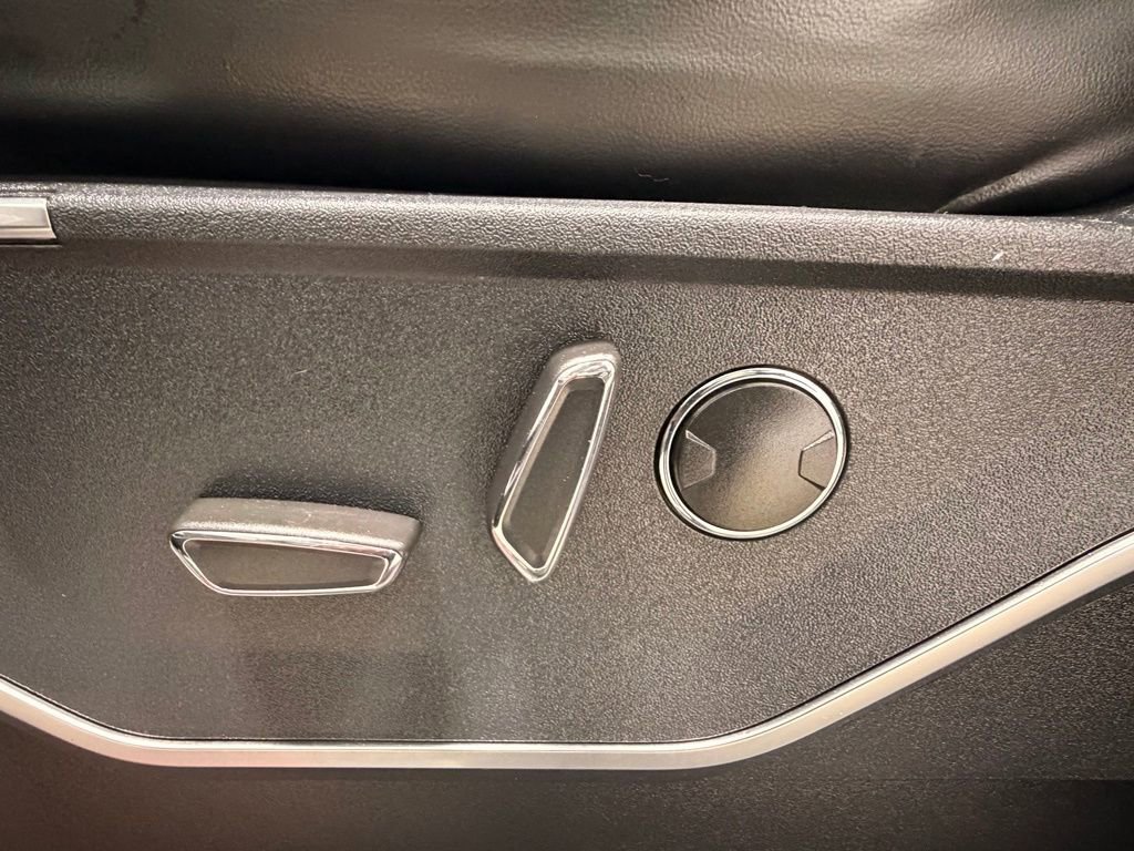 Used 2023 Ford F150 Raptor w/ Blue Interior Package image 28