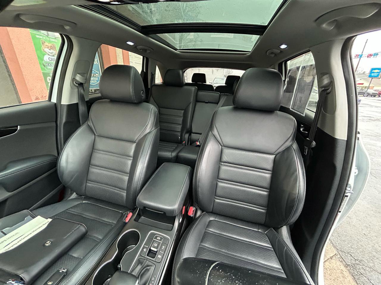 Used 2020 Kia Sorento EX image 10