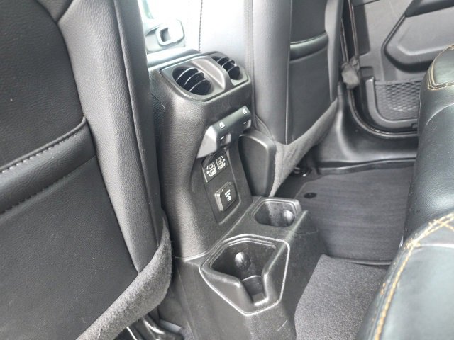 Used 2023 Jeep Gladiator Overland image 37