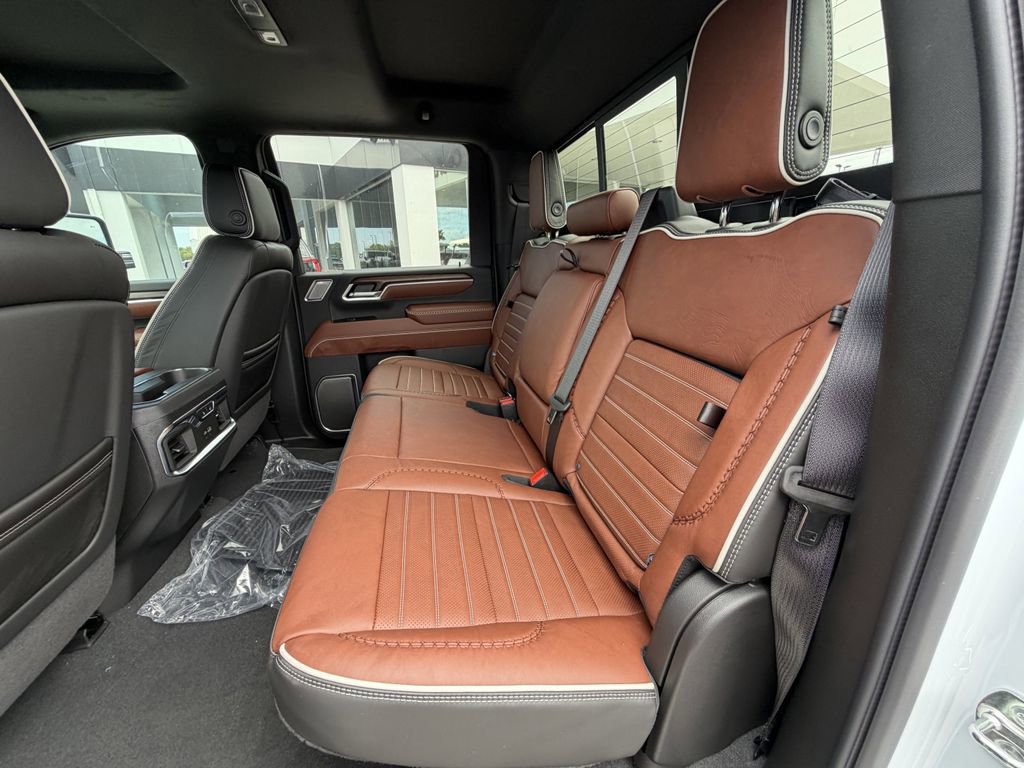 New 2026 GMC Sierra 2500 Denali Ultimate AWD/4WD image 17