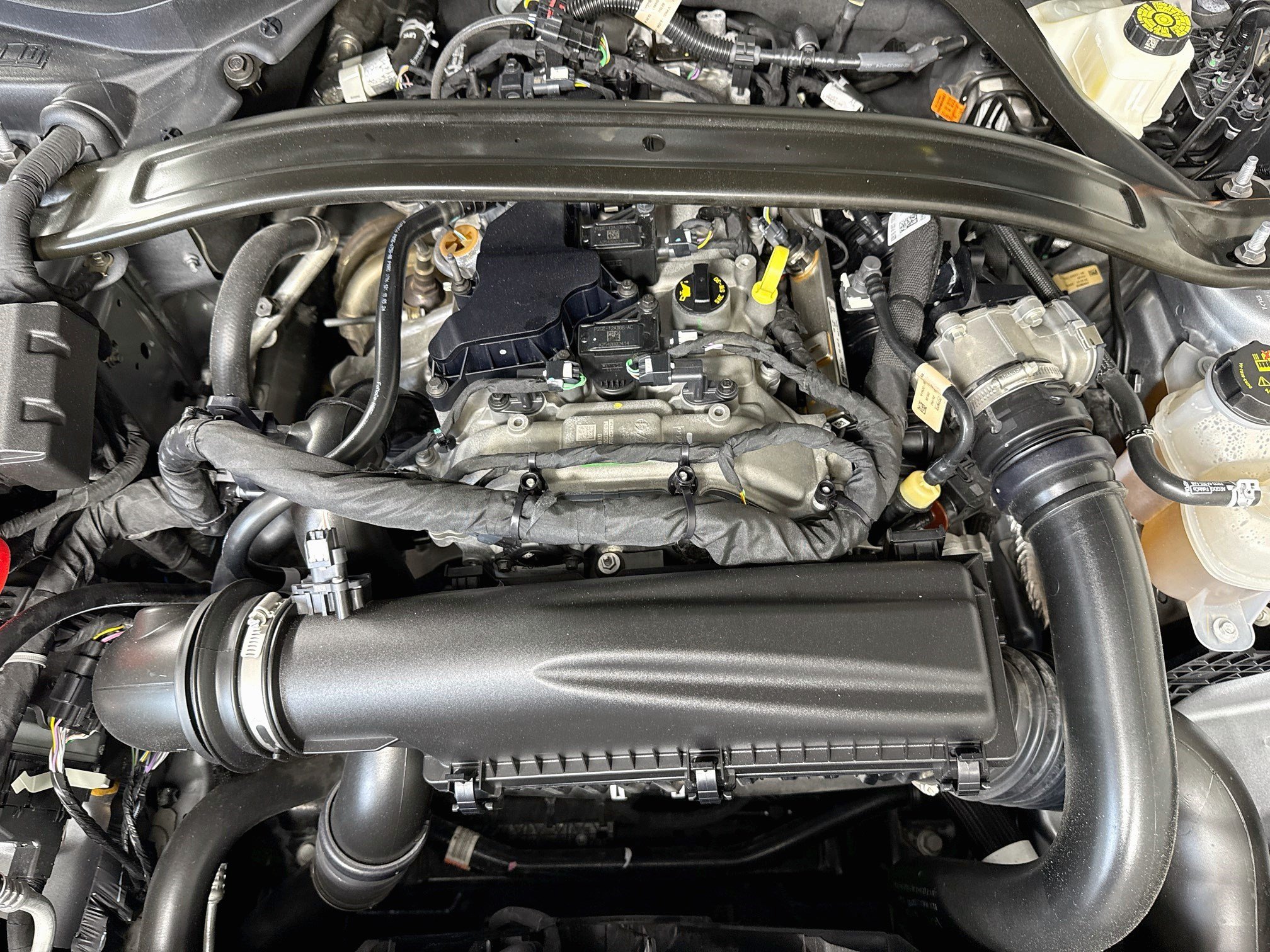 Used 2025 Ford Mustang Premium RWD image 37