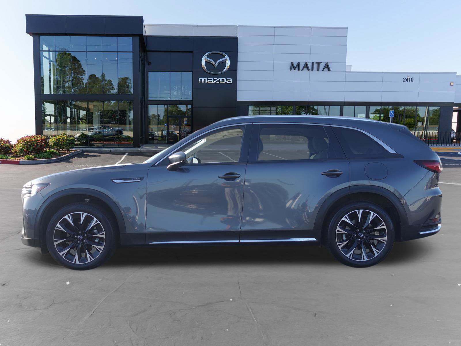 Used 2024 MAZDA CX-90 Plug-In Hybrid w/ Premium Plus AWD/4WD image 9